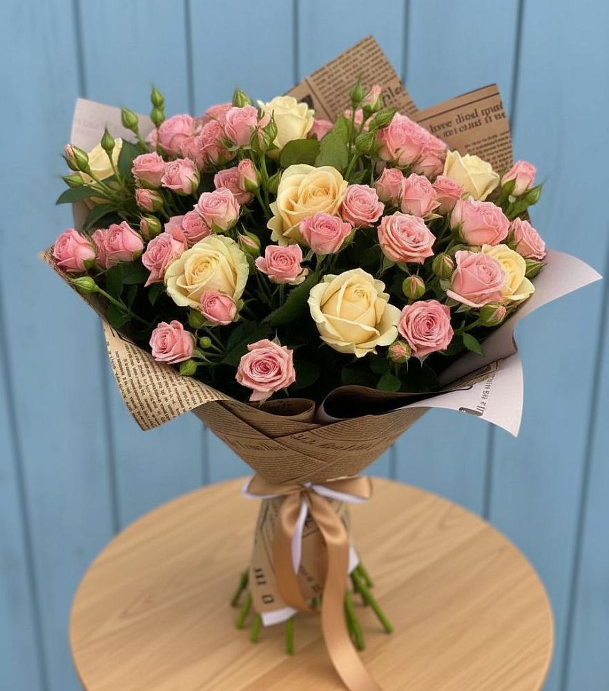 Букет цветов из: Розы в Казачка