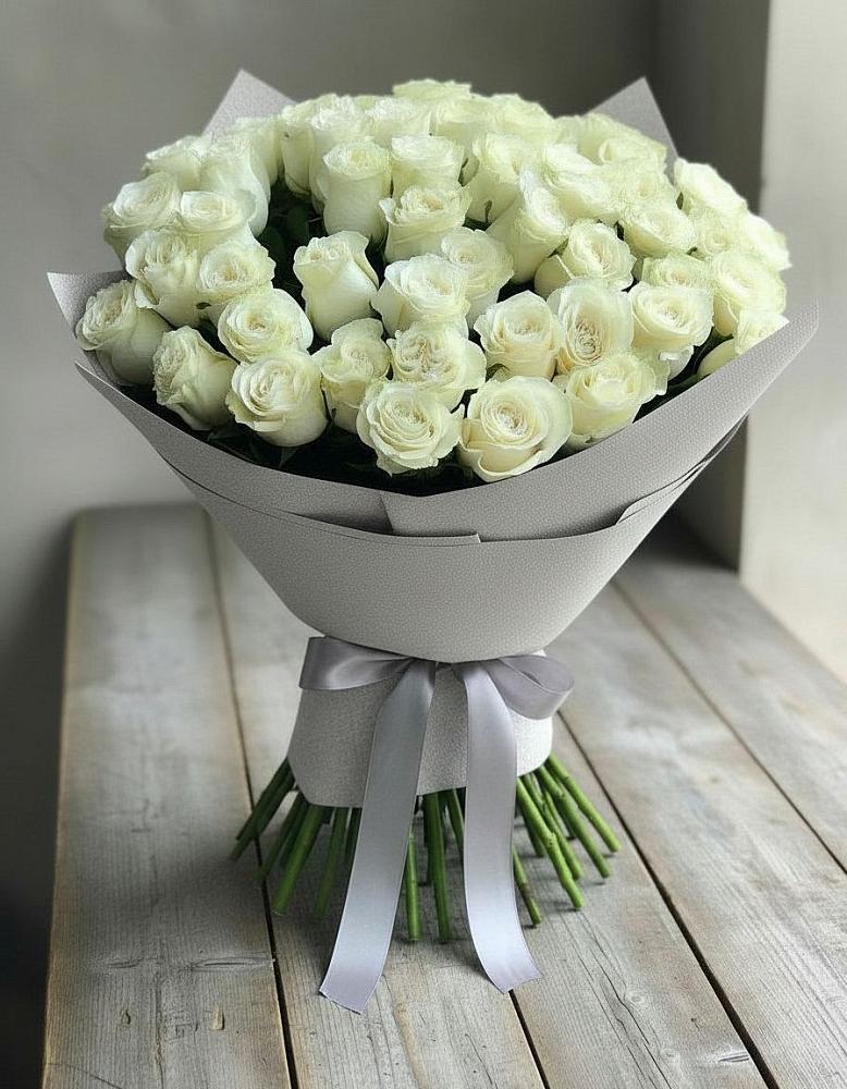 Букет 35 Белых роз в Казачка