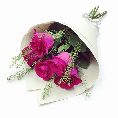 Букет цветов из: Розы в Казачка