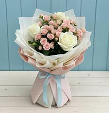 Букет цветов из:  Розы в Казачка
