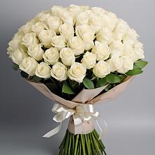 Букет 101 беля роза Белоснежка в Казачка