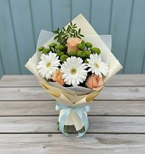 Букет цветов из:  Герберы, Розы и Хризантемы в Казачка
