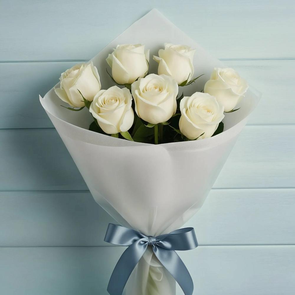 Букет 7 Белых роз Эдлесс Лав в Казачка